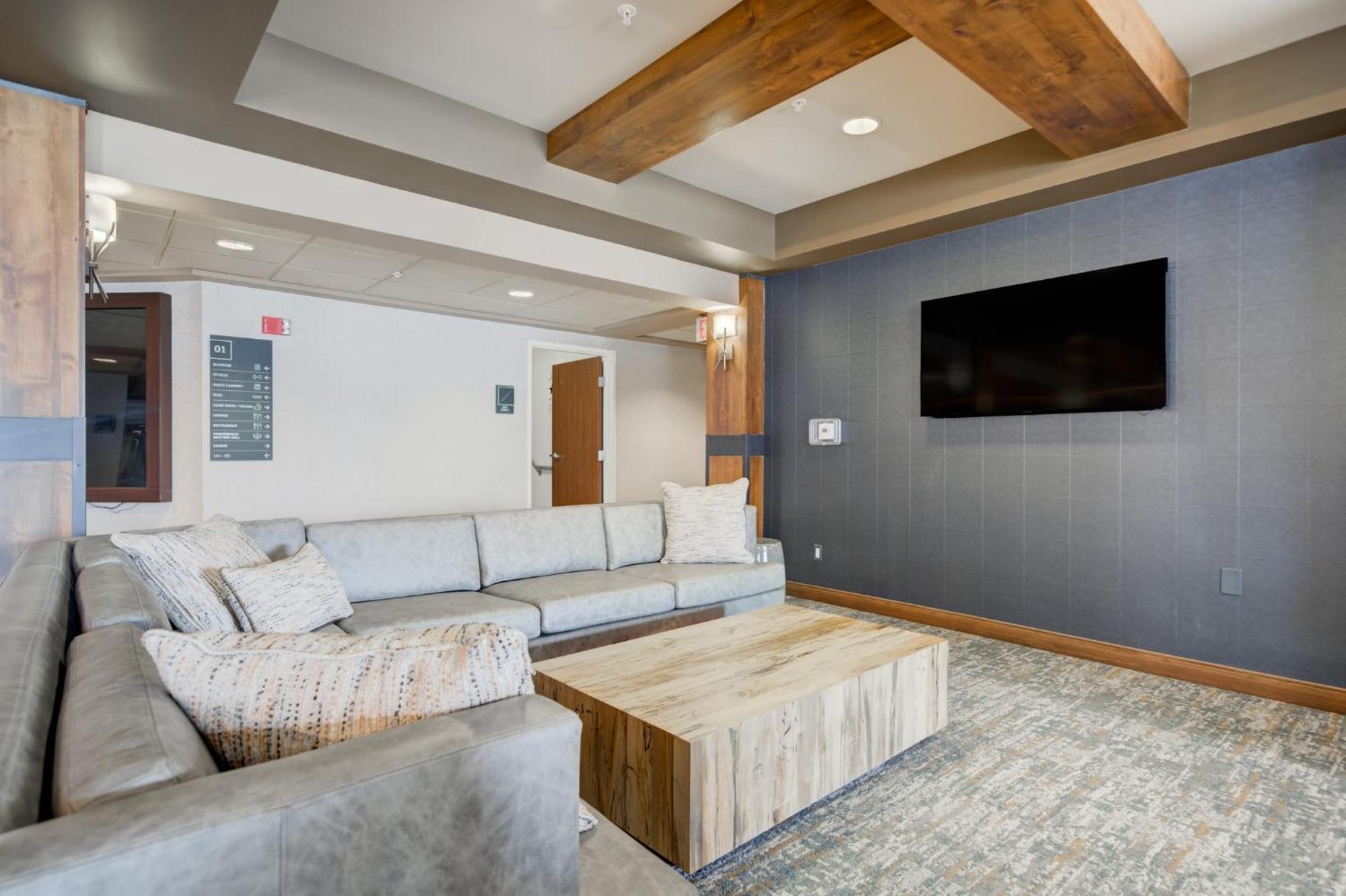 Holiday Inn West Yellowstone By Ihg Dış mekan fotoğraf